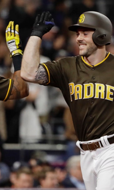 Szczur's pinch homer helps Padres to 6-3 win over Royals (Jun 09, 2017)